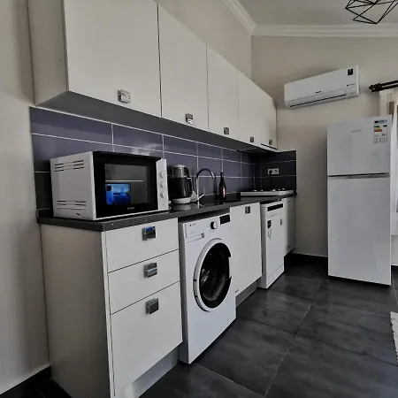 2 Plus 1 In The Center Of With A View, 4 Minutes To The Beach * Datça